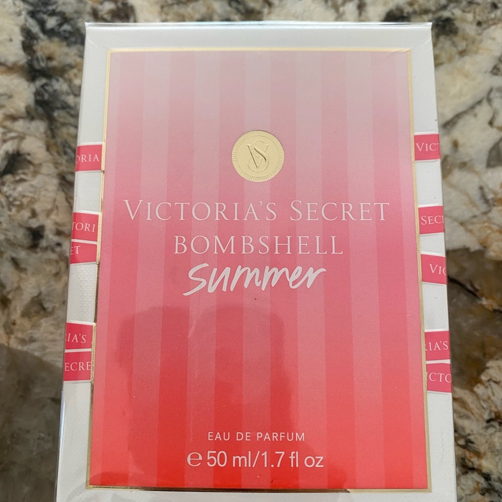 Brand new Victoria secret bombshell summer perfume